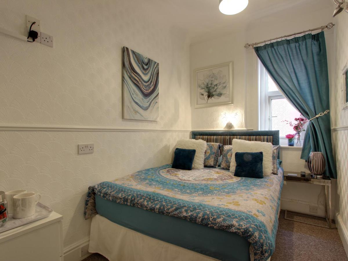 Mayfair Hotel Blackpool Bagian luar foto